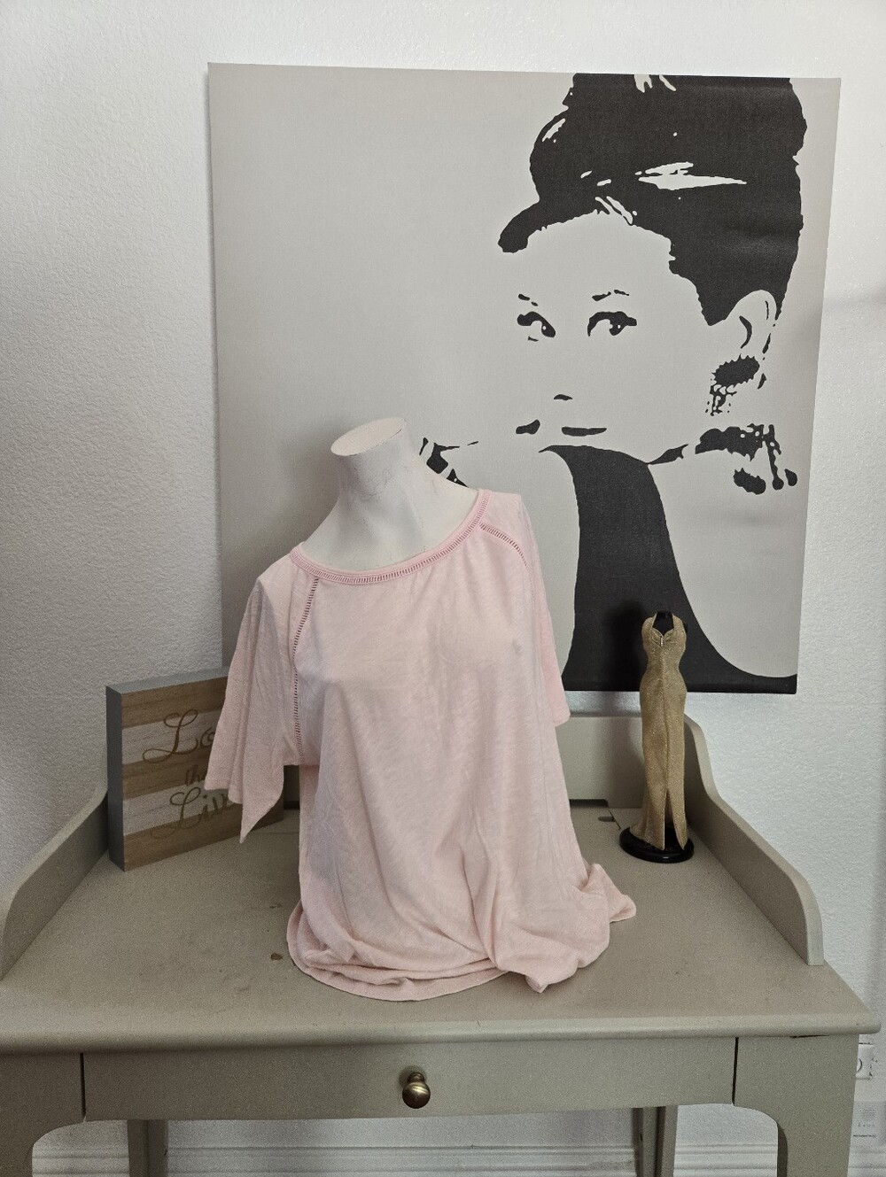 NWT Old Navy Light Pink Women’s Short Sleeve Top Size Large